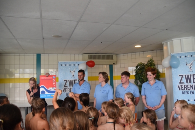 www.zwemverenigingbeekendonk.nl